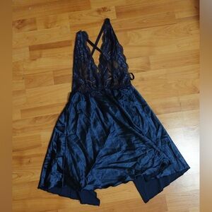 Elegant Navy Lace Nightgown